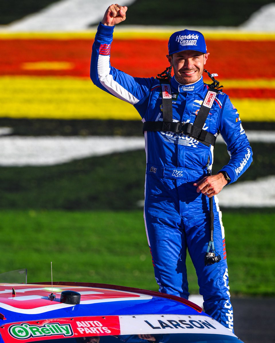 NASCAR O’Reilly Auto Parts tweet media