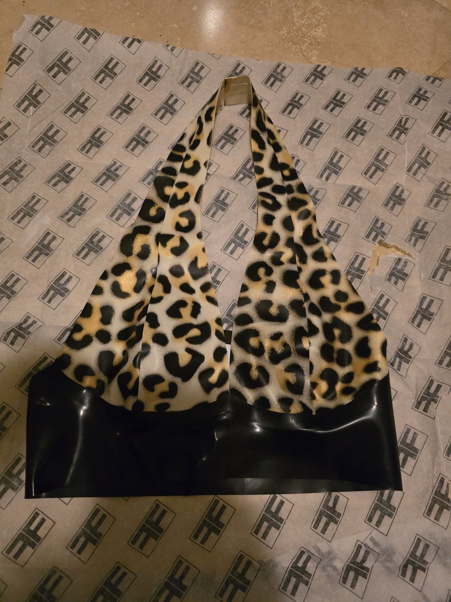 Miss Robin ⛓️ Central Pennsylvania FemDom tweet media