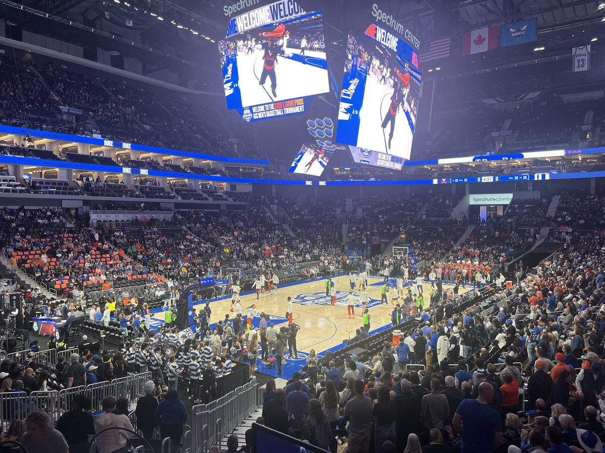 TuckerTerry05's tweet photo. The moment we’ve all been waiting for.

No. 1 Duke vs No. 2 Virginia.

Duke dominated the first game in Cameron. Should be an electric rematch. @3304Sports https://t.co/K5YpjEl87M