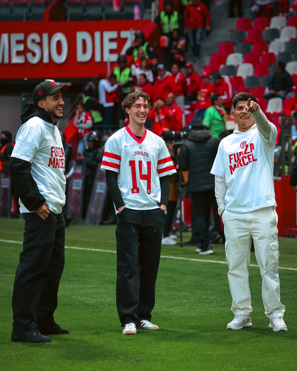 TolucaFC's tweet photo. @MarcelRuizS ❤️‍🩹 https://t.co/Dn1SPn9ADy