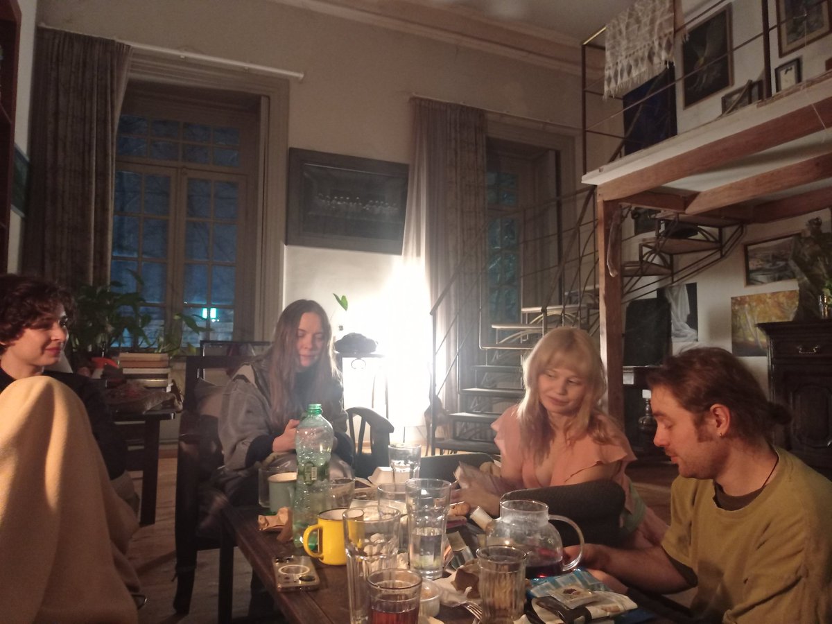 korzzinkin's tweet photo. ахуеть https://t.co/vAoUZWVIXR
