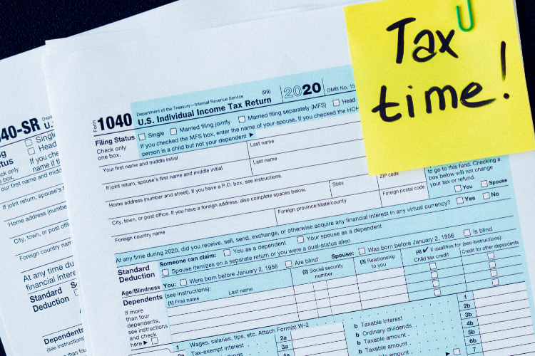 AttyMoniqueLamb's tweet photo. Divorced and unsure how to file your taxes? Monique B. Lamb of Lamb and Lamb, P.C. can guide you on filing status, alimony, and dependents. Get expert advice and protect your financial future! Call (978) 744-8818. #DivorceSupport #TaxTips #SalemMA https://t.co/44BfGJPCE0