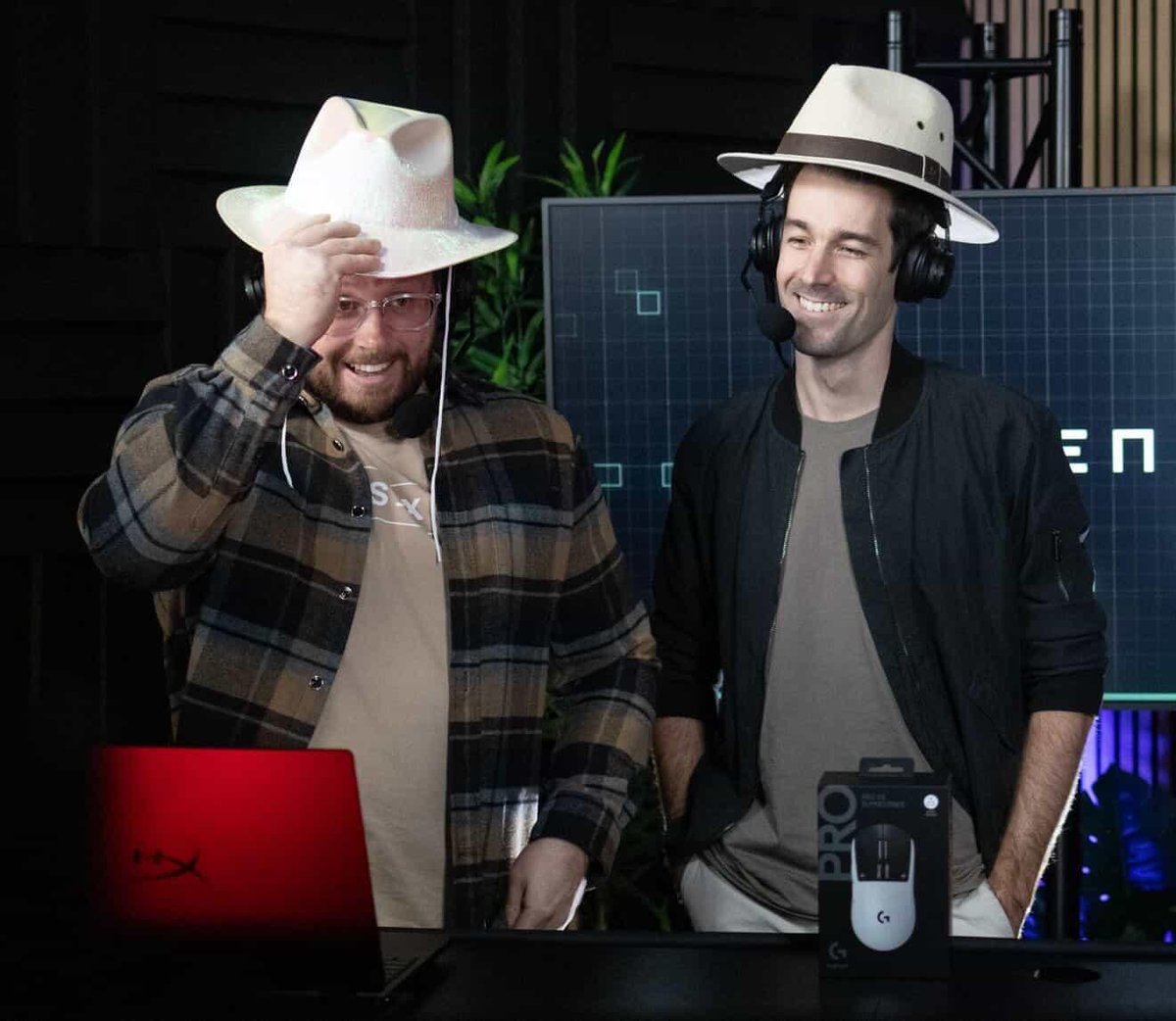 Jordan Mays tweet media