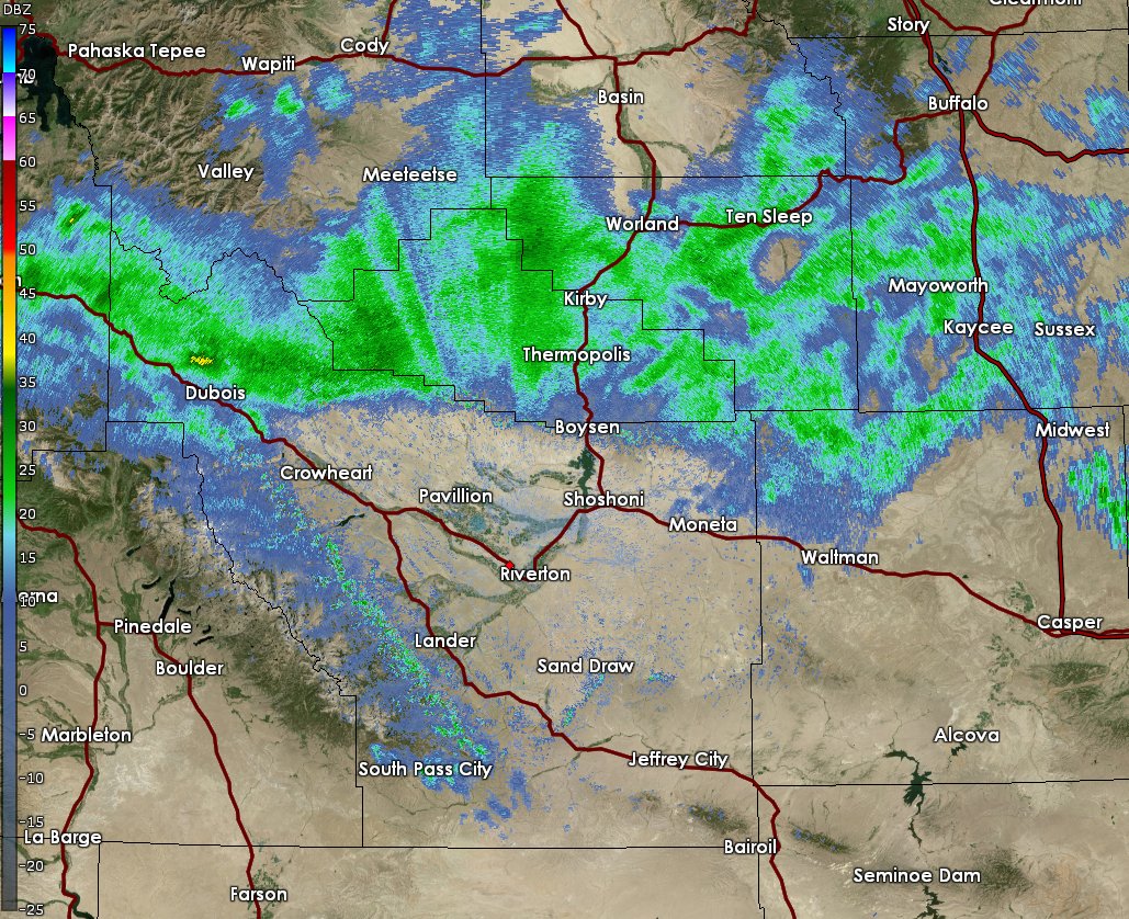 NWSRiverton's tweet photo. Snow continues to push south this evening. Snow is over the southern Bighorn Basin, and is now knocking on the Wind River Basin's door. Expect a quick shot of snow this evening across central Wyoming. https://t.co/ad0t1tEClH