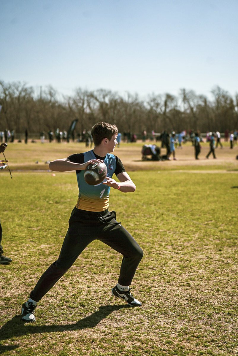 I saw <a href="/cash_allen7/">Cash Allen</a> Make a Throw Today into the Wind that 15 Year Old Freshman should Not Be able to make on the Line between 3 People.

He really loading 🔋

<a href="/QCoachMoore/">Rocky Moore</a> You’re the TRUTH