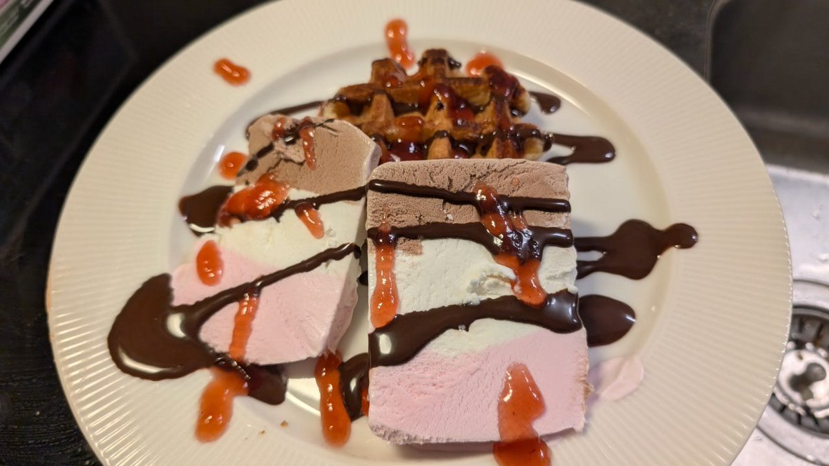 🐇Itty Bitty Bnuy (6K) tweet media