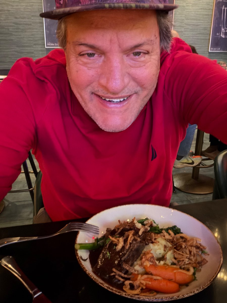 George “Riley” Panagakis tweet media