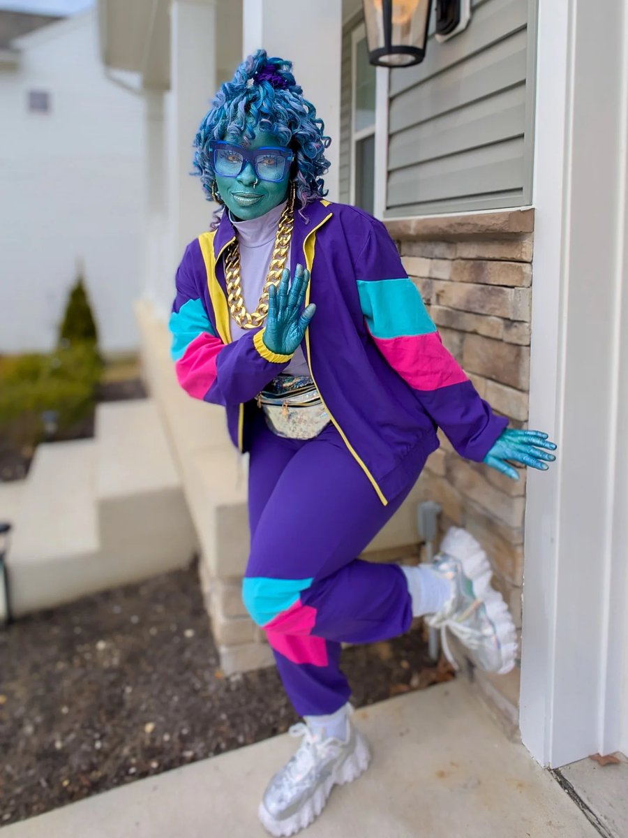 PUNK BLACK tweet media