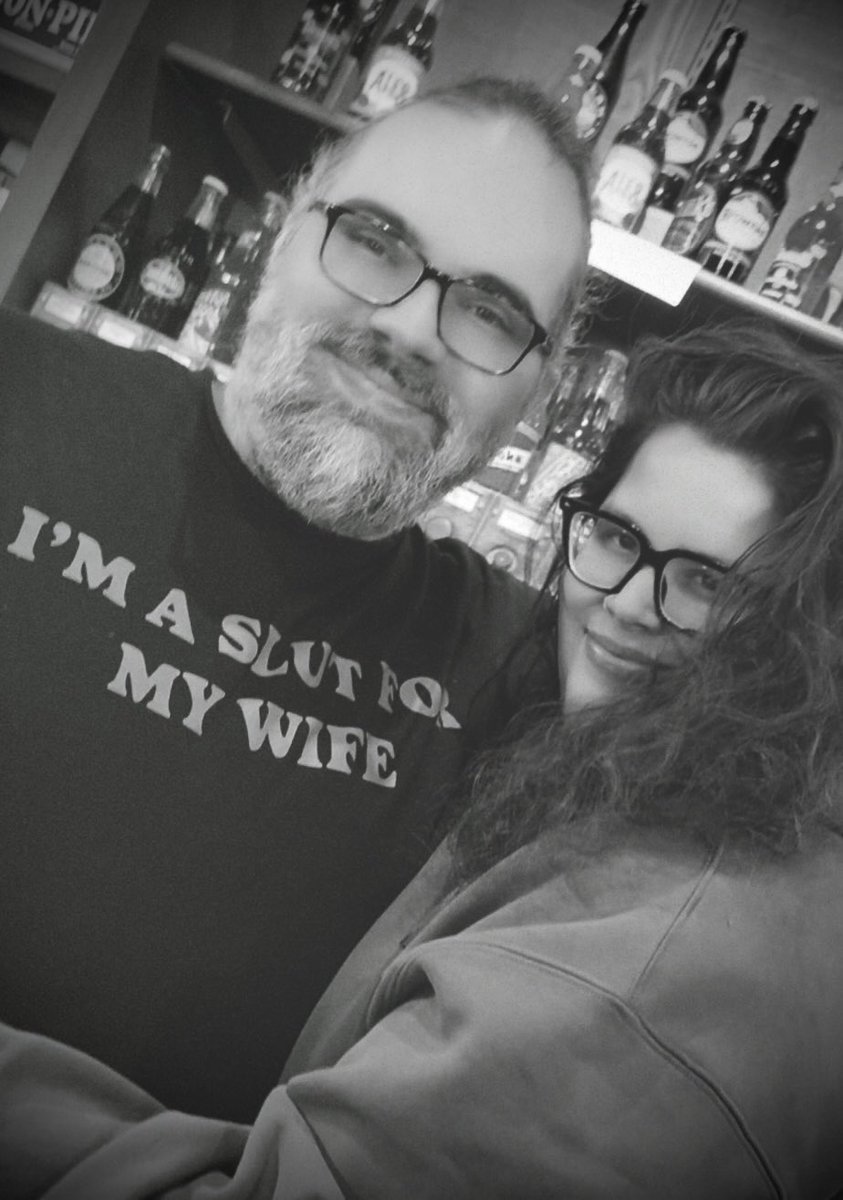 SpiMoProdx's tweet photo. My honey 🍯🖤😘@JoshyKnowsBest https://t.co/HNInwG4Cuy