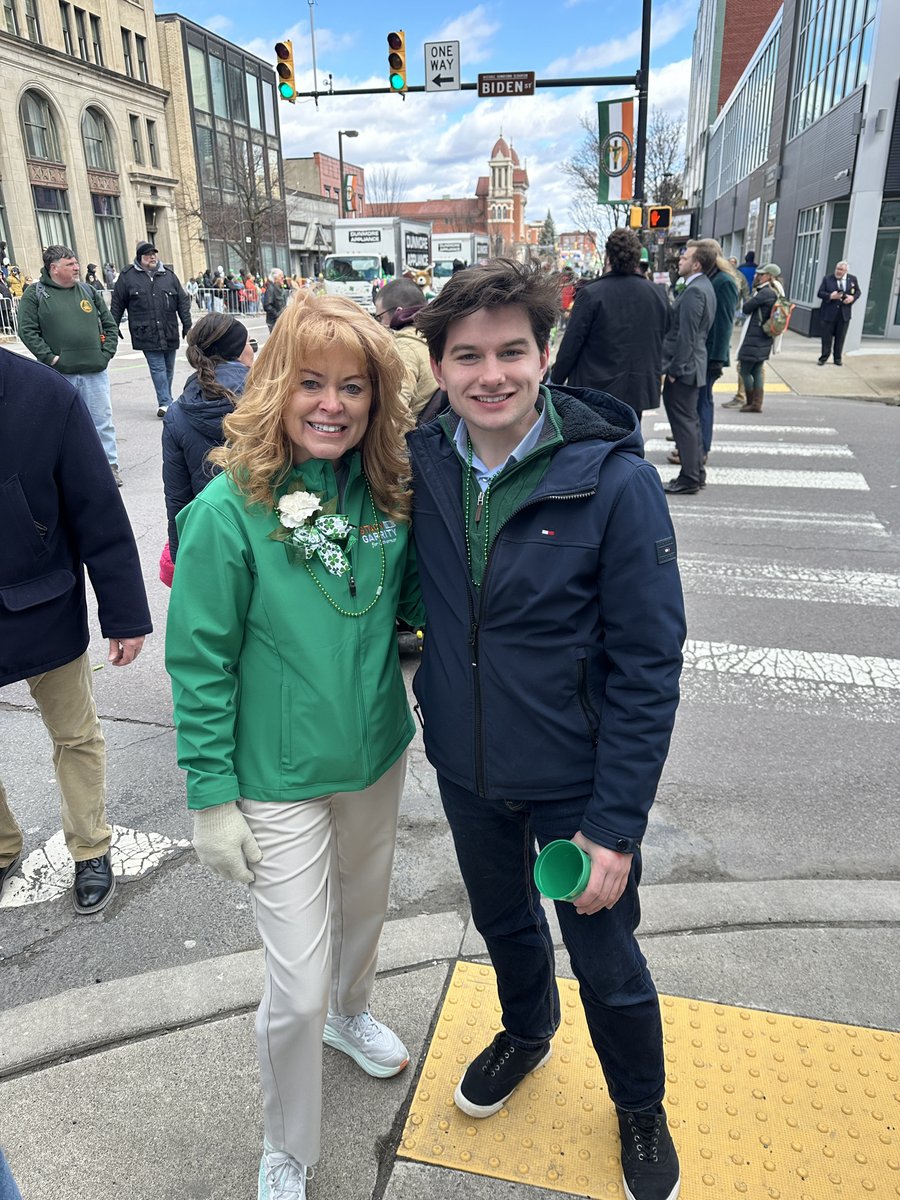 Stacy Garrity tweet media