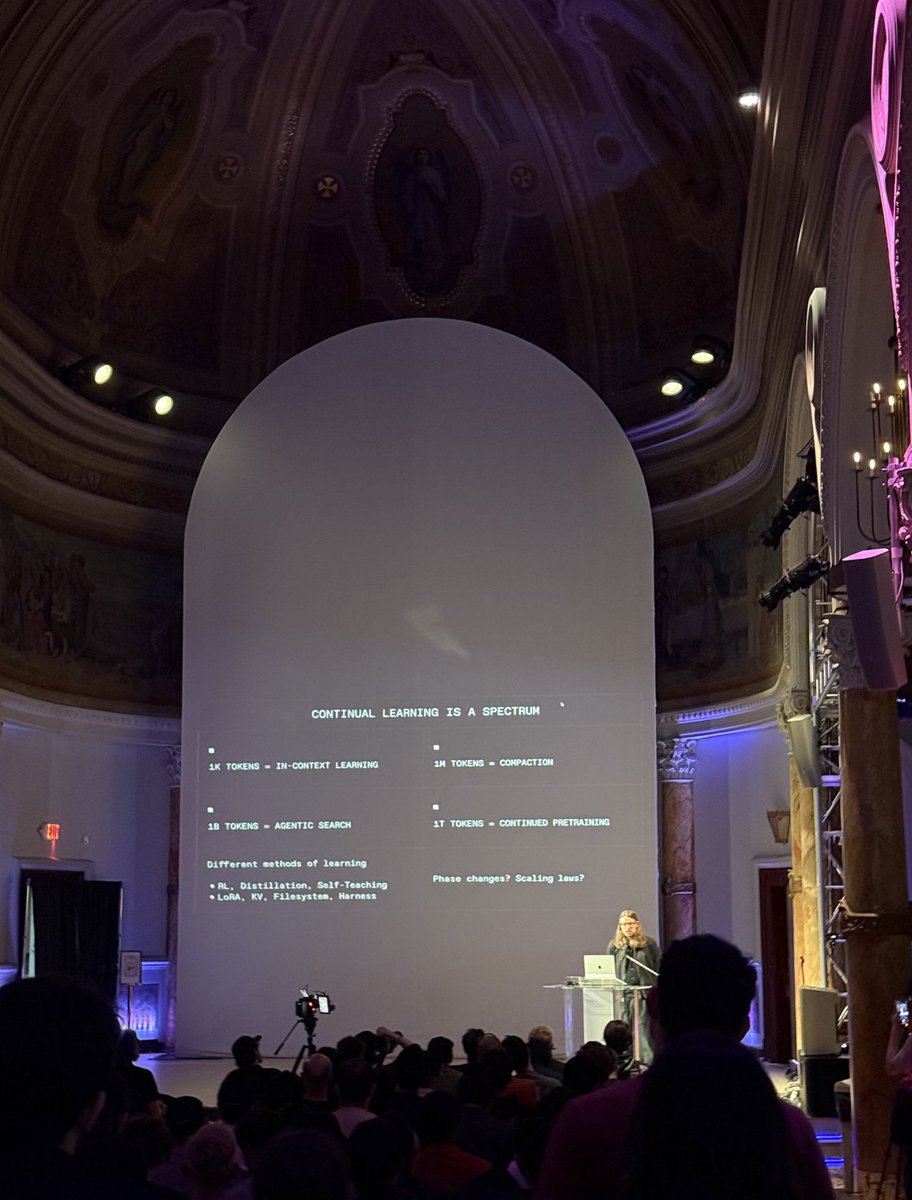 tuxedo sam tweet media