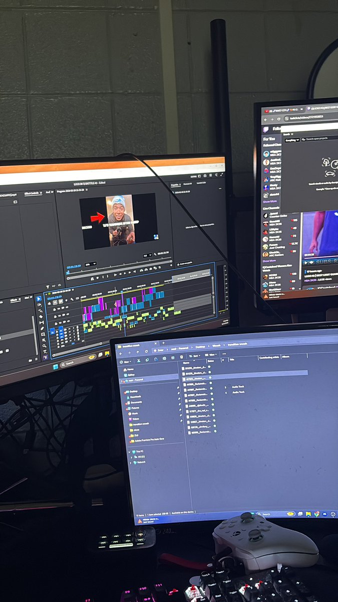 Caponeskii tweet media