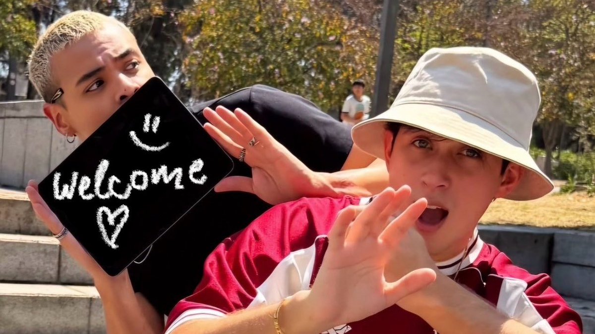 aledrew loops tweet media