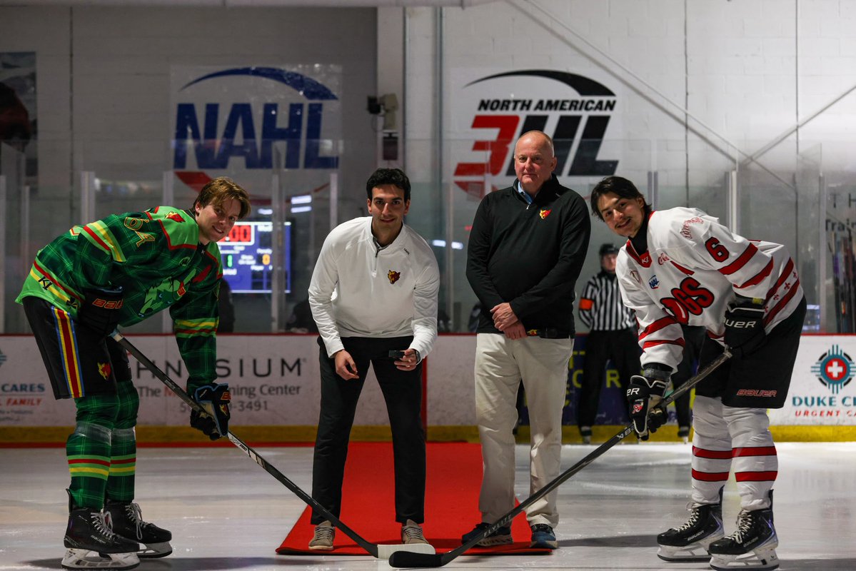 New Mexico Ice Wolves tweet media