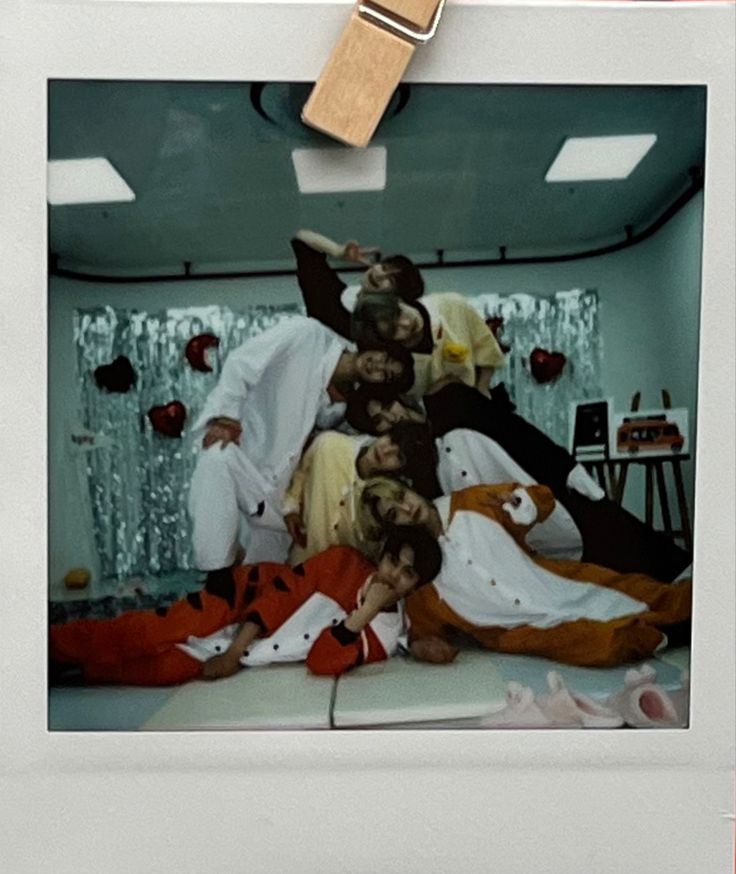 liv, 희 ★ ENHYPEN is 7! tweet media