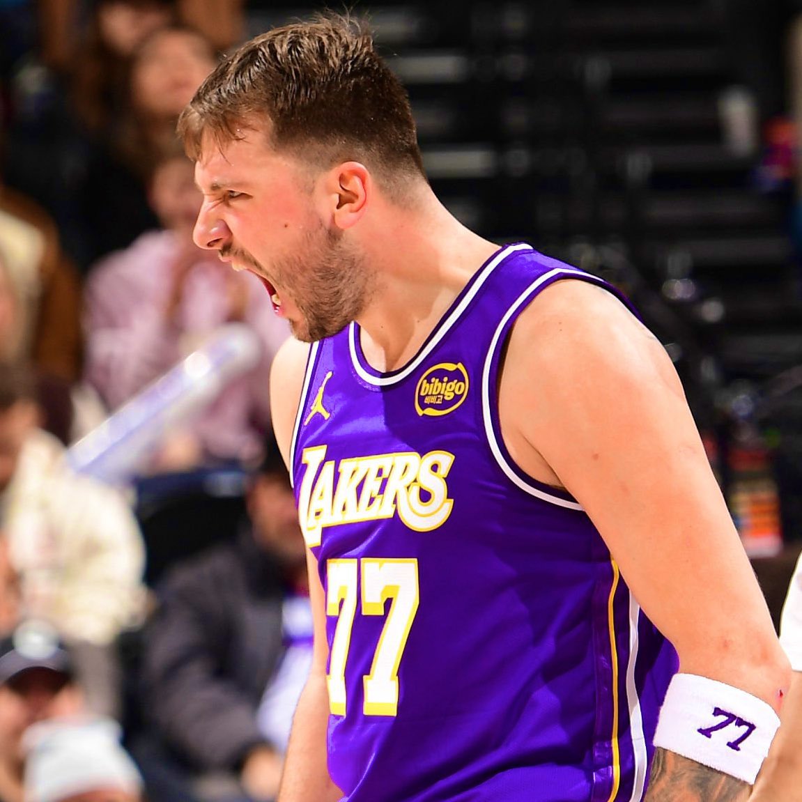 LakeShowYo tweet media