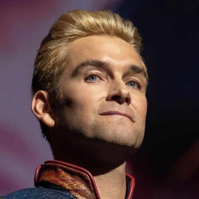 CoveredGeekly tweet media