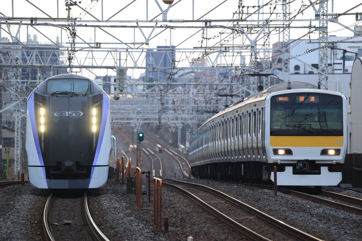 八ミツレモン tweet media