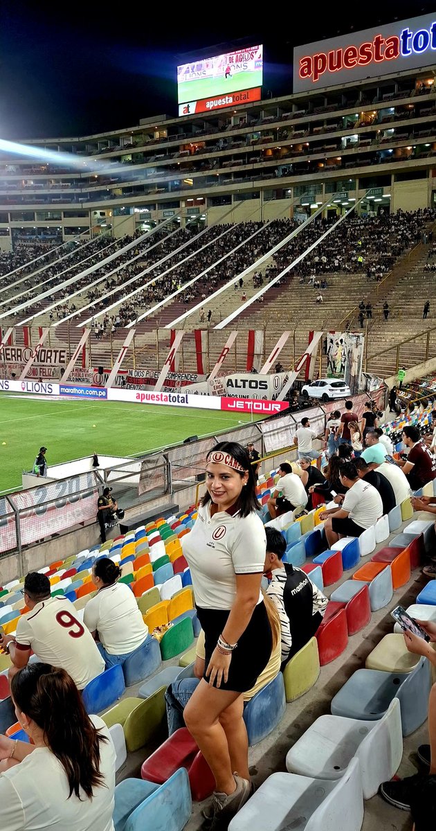ROZIT4's tweet photo. Porque en las malas te demuestro qué te quiero mas🎶
#UnaHistoriaDeGrandeza 
#ydaleU 
#ConLaUHastaElFinal https://t.co/NaR8791QRf