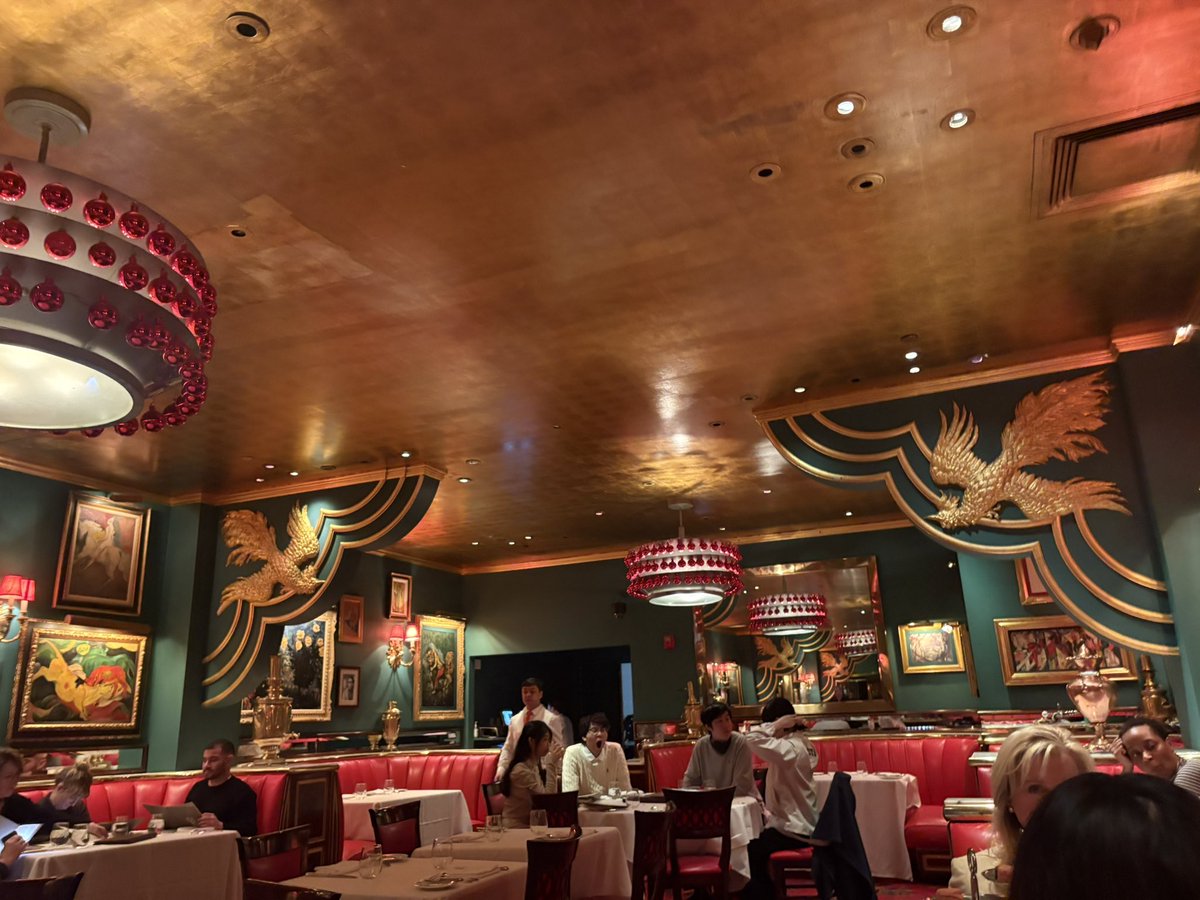 𝔐𝔽𝓩 tweet media