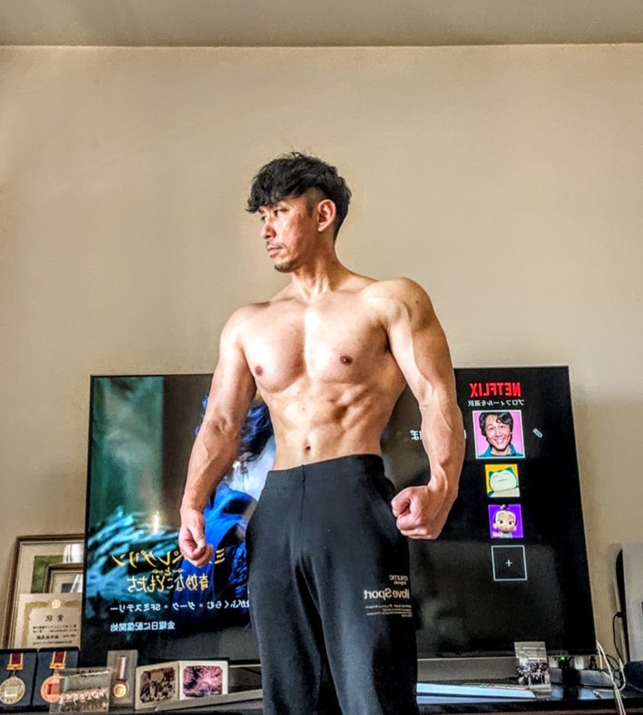 🔥マッスルアーム🔥 40代HOMEWORKOUTトレーナー tweet media