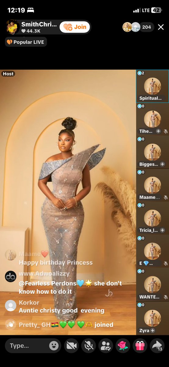 Nanaesimy's tweet photo. I can’t look at your pictures twice princess
The pictures are enchanting 😍😍😍😘😘🎂🎂🎉🎊🎊
Happy birthday my queen 

HAPPY BIRTHDAY KONDON 
THE PRINCESS ERA

#EllenKondon
#PerfectMatchXtra https://t.co/TZTxXfo1og