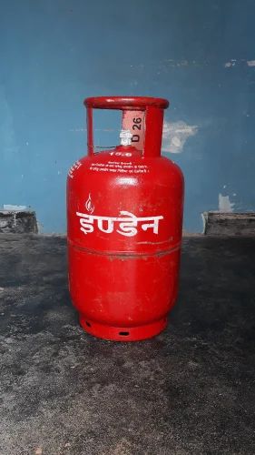 MayankRai820's tweet photo. @ShineDeepak @IndianOilcl चोर हैं ये सारे के सारे......
सरकार चाहे जितनी बेहतर भी योजना ले आए.....
ये बीच के भगंदर अपने कुकर्मों से सुधरेंगे नहीं। https://t.co/HSmCF1ZqHP
