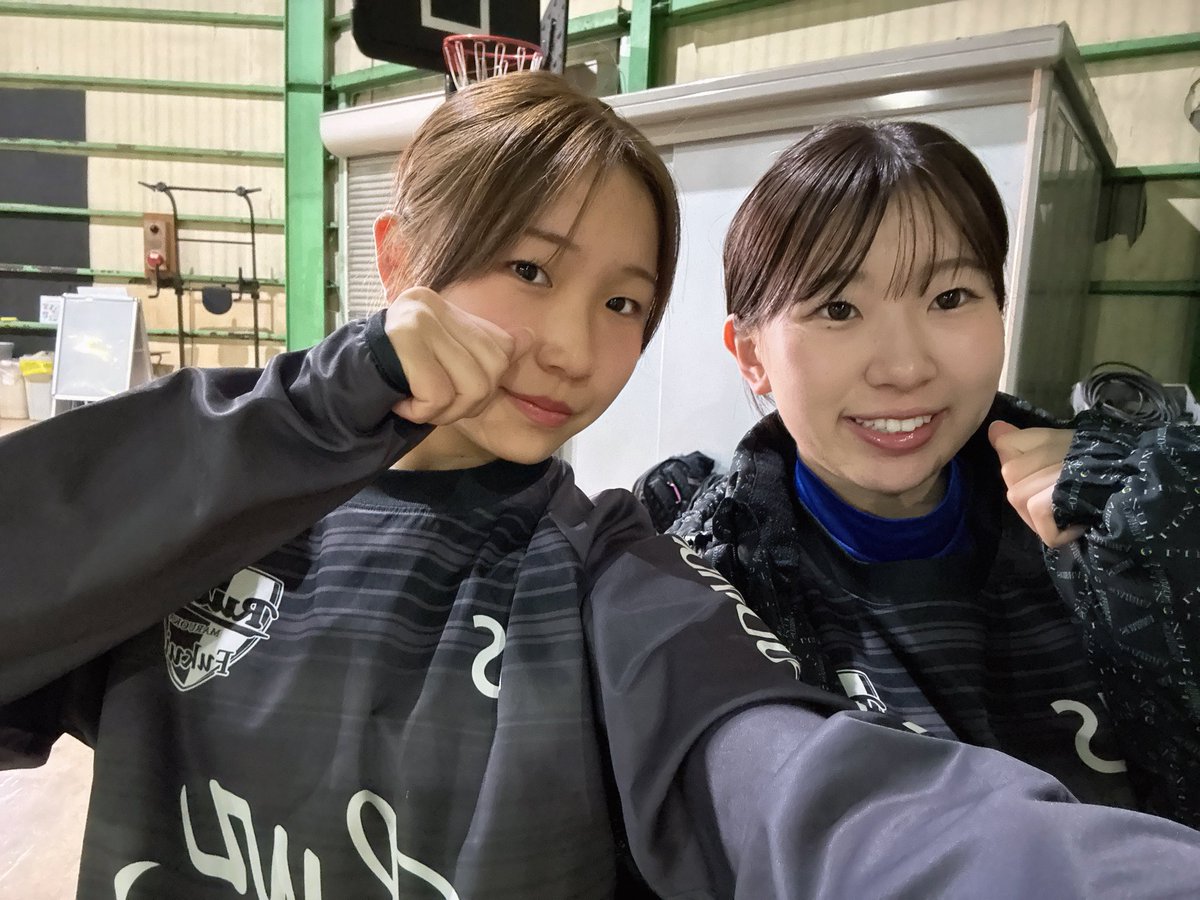 嶋崎心那 tweet media