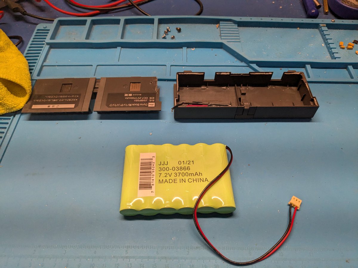 techknight tweet media