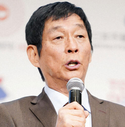 livedoornews's tweet photo. 【告白】明石家さんま、梅田“巨大パイプ”渋滞直撃 タクシー運転手から「お金大丈夫？」
https://t.co/O6DWTZjyY2

渋滞によりタクシーが「20分の道に1時間半かかった」と説明。運転手からお金の心配をされたが、降車時に「なんや、さんまさんか。（お金は）あるに決まっているやん」と言われたという。 https://t.co/K2Sexpru5B