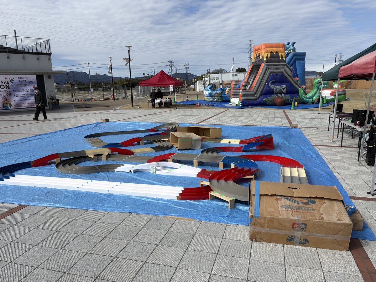 hirohiro tweet media