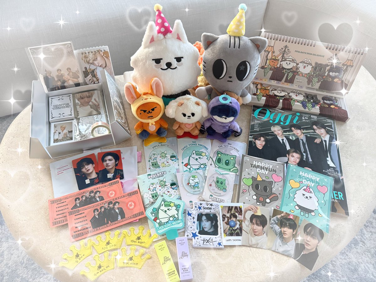 娘🐿️の彼氏くん🧸が🇺🇸に
譲っていただいた大切なソンムルと😭
受け取れなかった購入グッズを🧳に

何度もファミマに足を運んでくれたり
貴重な落下物とPerfume までソンムルしてくれたり
時間が迫ってる中朝イチから並んでナマネ作ってくれたお友達

諦めてたのに😭
本当に本当に本当にありがとう😭😭