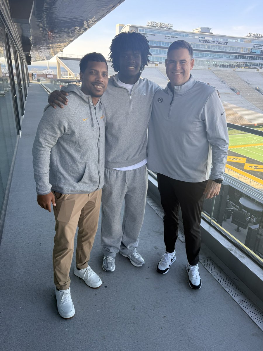 Lawrence Britt tweet media