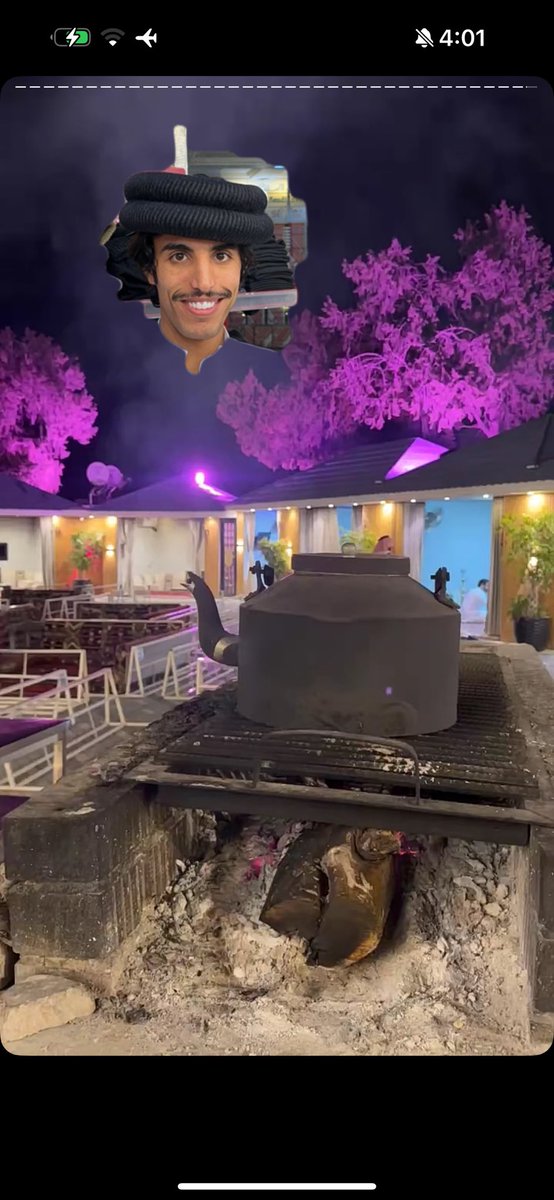 5e9_3's tweet photo. نواف مسوي نفسه طالع منها🤣🤣

#نواف_عقاب https://t.co/bzfDigUurT