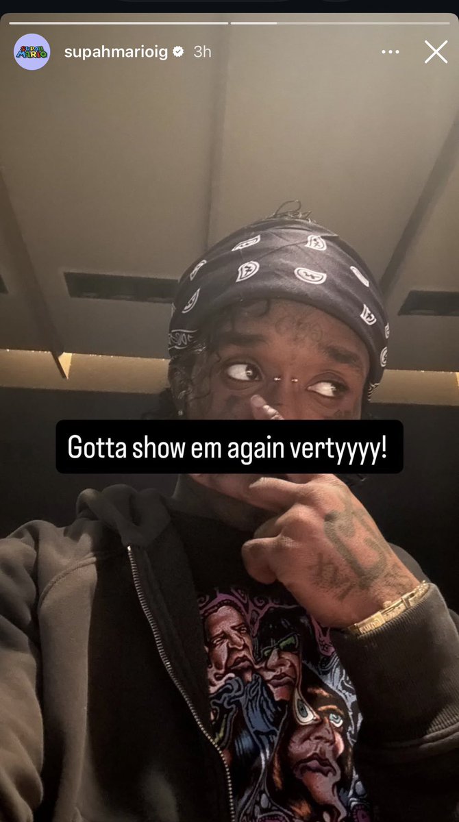 uziawge 👽 tweet media