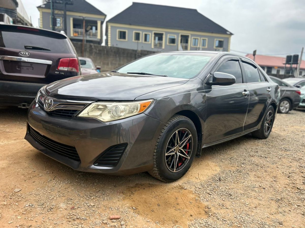 ParamountAuto0's tweet photo. Brand:Toyota 
Model:Camry 
AC:cooling 
Year:2013
Price: 8.7M  
Condition: Registered painted on first body 4plug engine 1st-user nothing to fix 
Location for inspection:Ikorodu Lagos https://t.co/0wqu9pOIP1