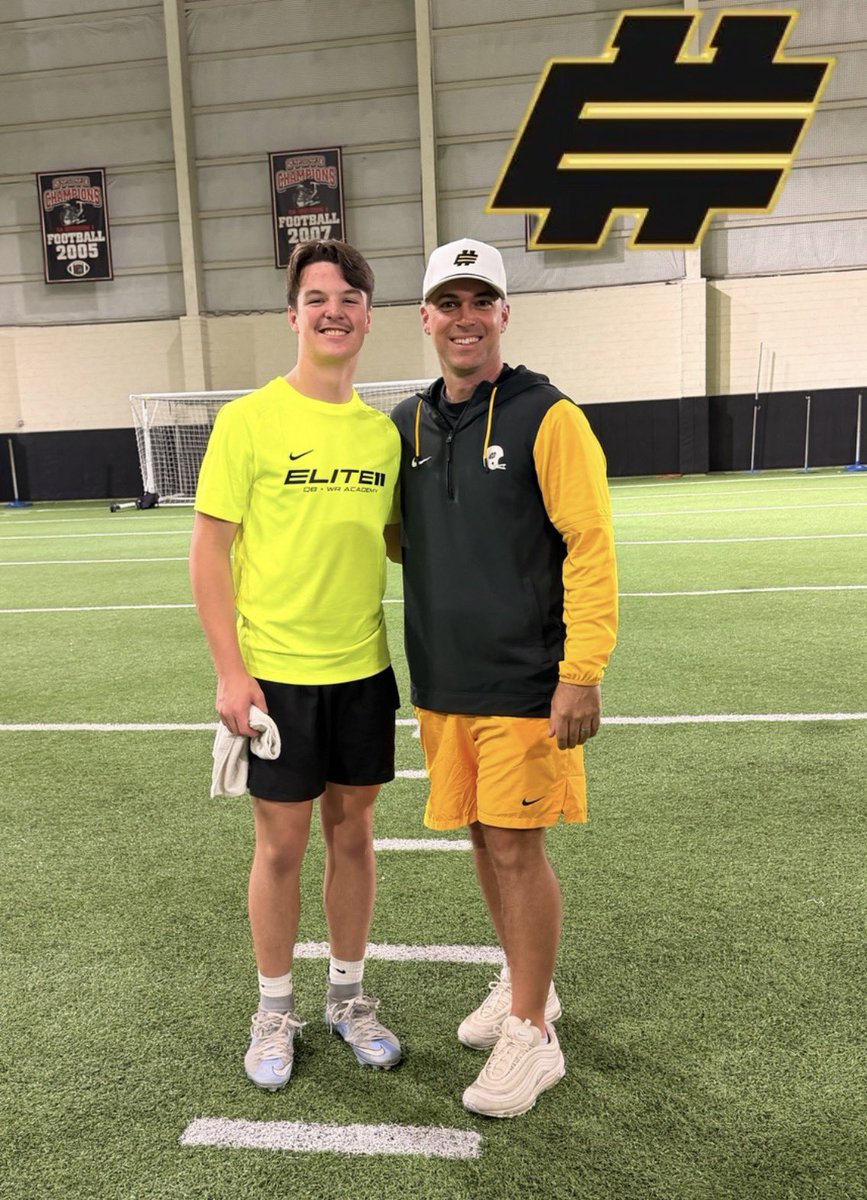 Dylan Hawk Martin tweet media