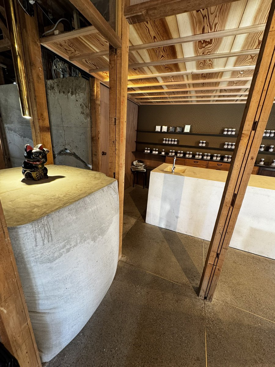 えつこむ tweet media