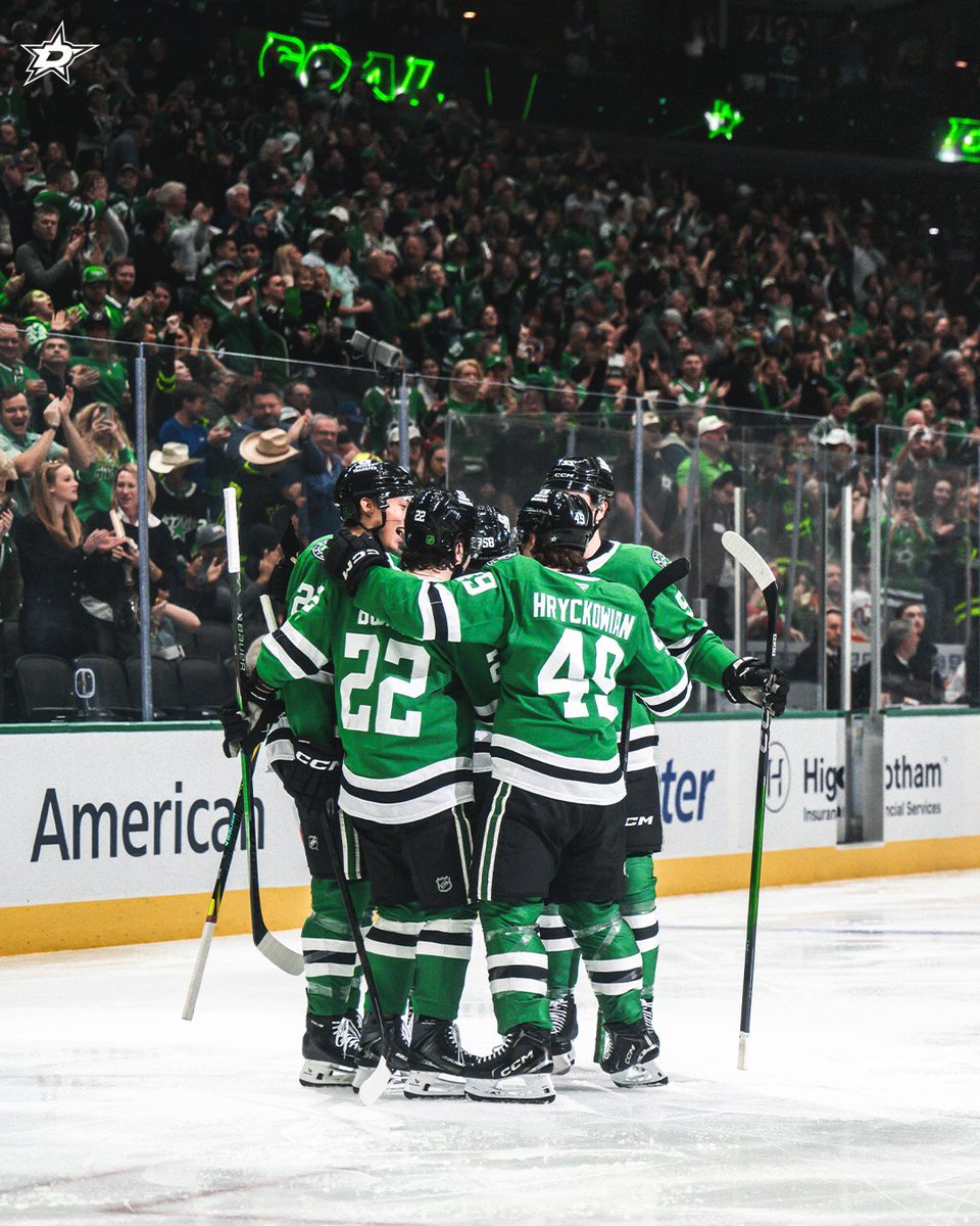 Your Dallas Stars have now scored a power play goal in 12 STRAIGHT GAMES ⭐️

(the longest streak since fall of 2005)