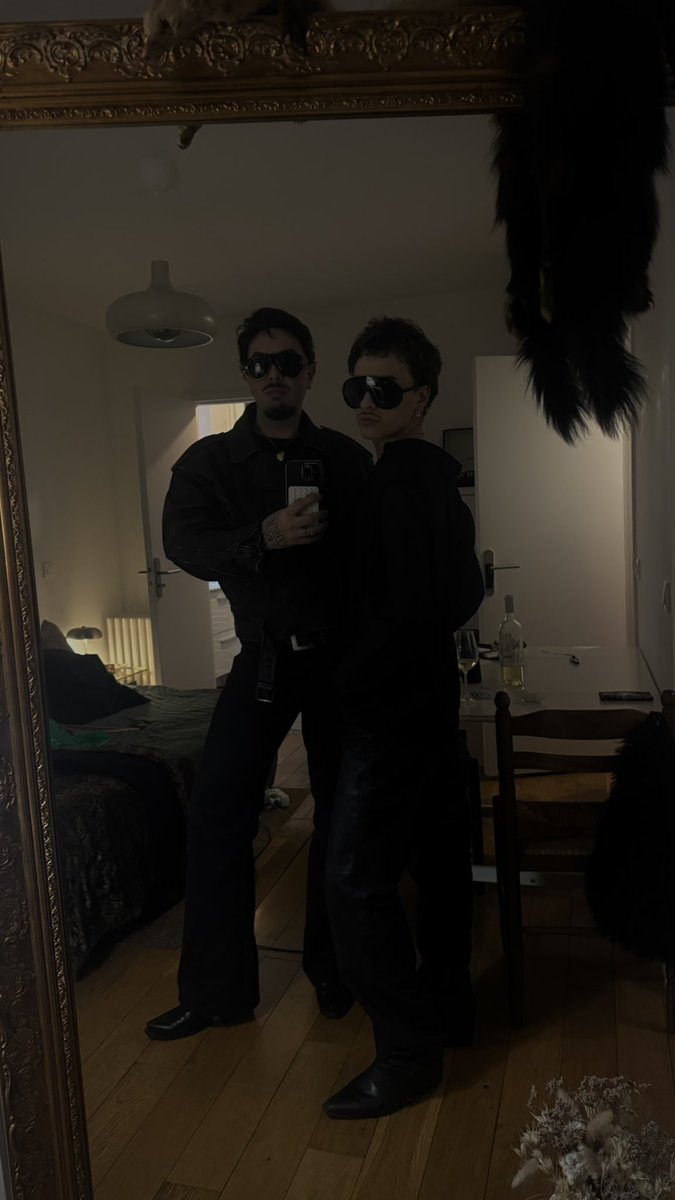 shecallsmesam's tweet photo. 🖤 https://t.co/XZLDk7R6Zk