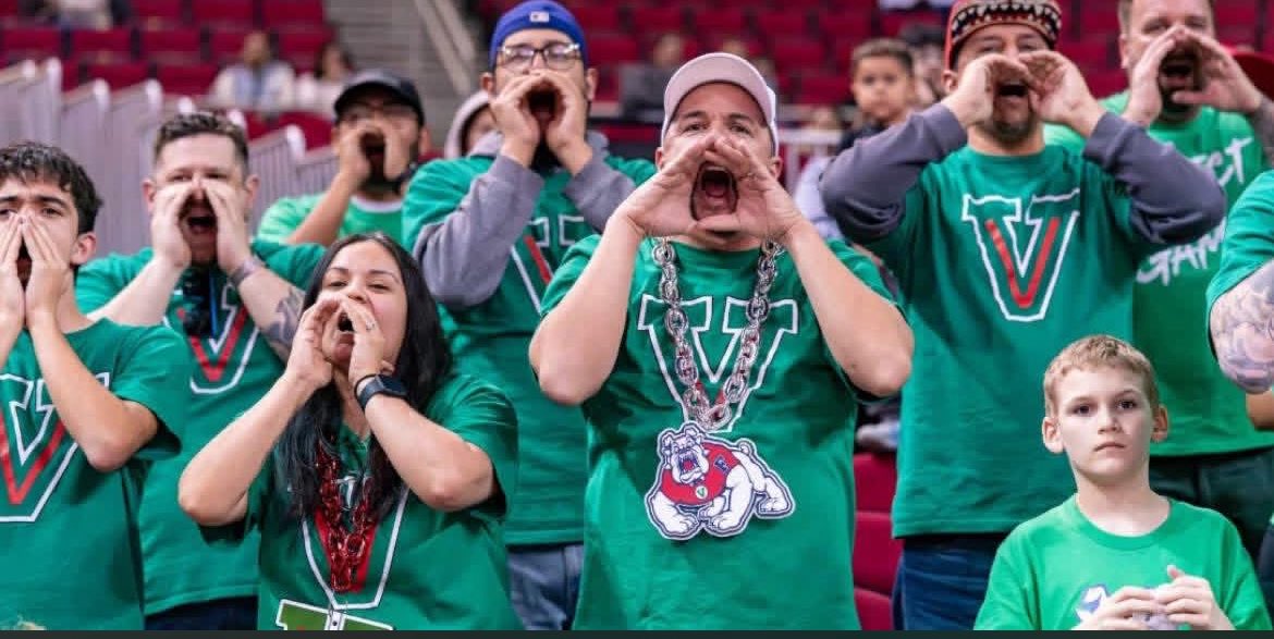 Green V Section 💚💚 tweet media