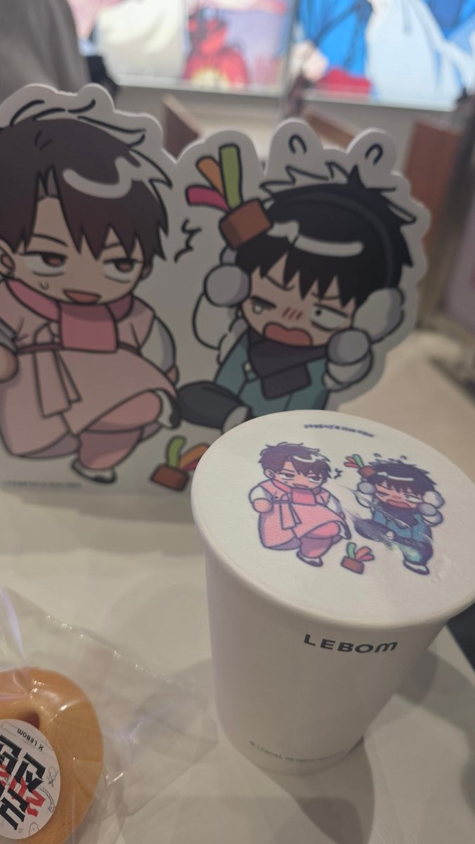 i think we almost found the pepper

#카페레봄 #근하신년레봄 #레진 #봄툰