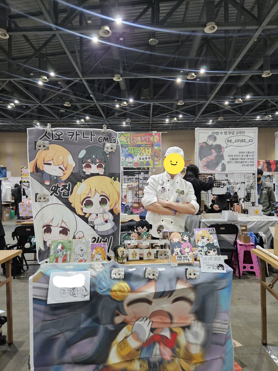 서코CM31 부스설치 완료했습니다!
덕질경력10년의 셰프님께서 직접 요리하신 굿즈들을 엄선해서 팔고있습니다 많이와주세요
#서코