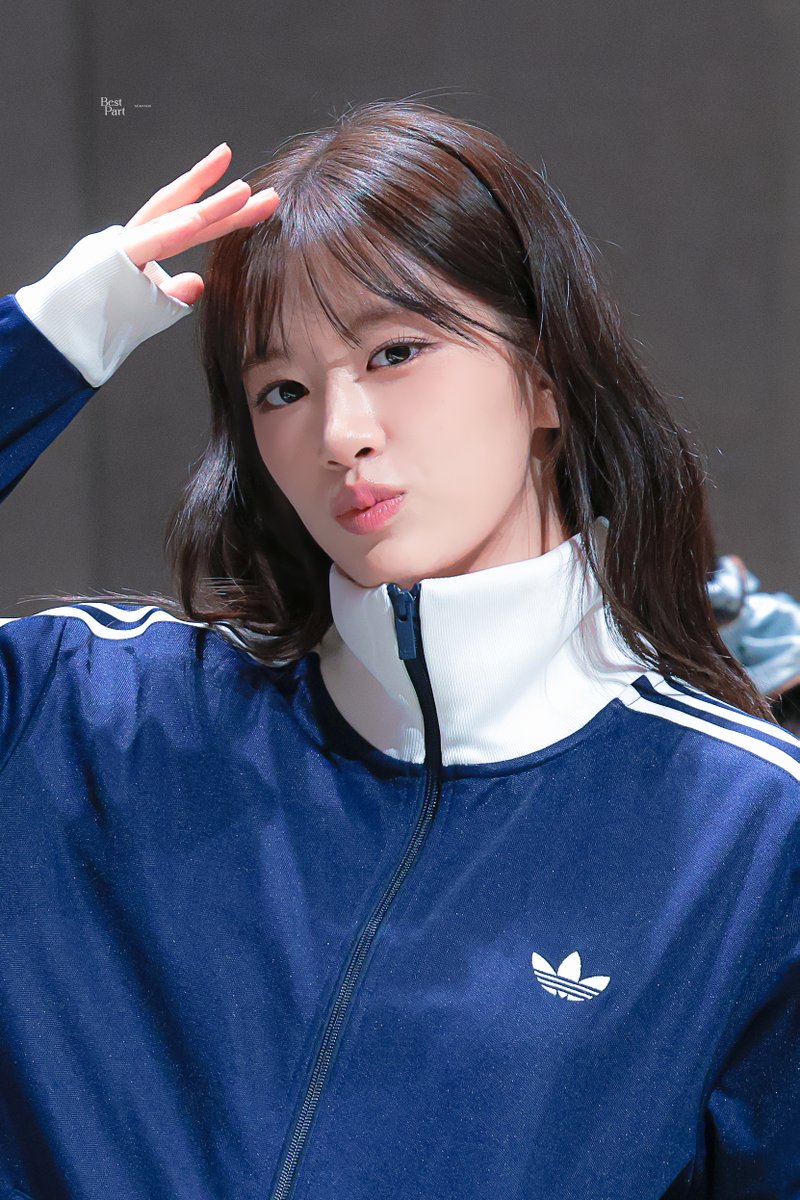bestpart_901's tweet photo. 260314 
#아이브 #안유진 #IVE #ANYUJIN #YUJIN https://t.co/uV4526G9cz