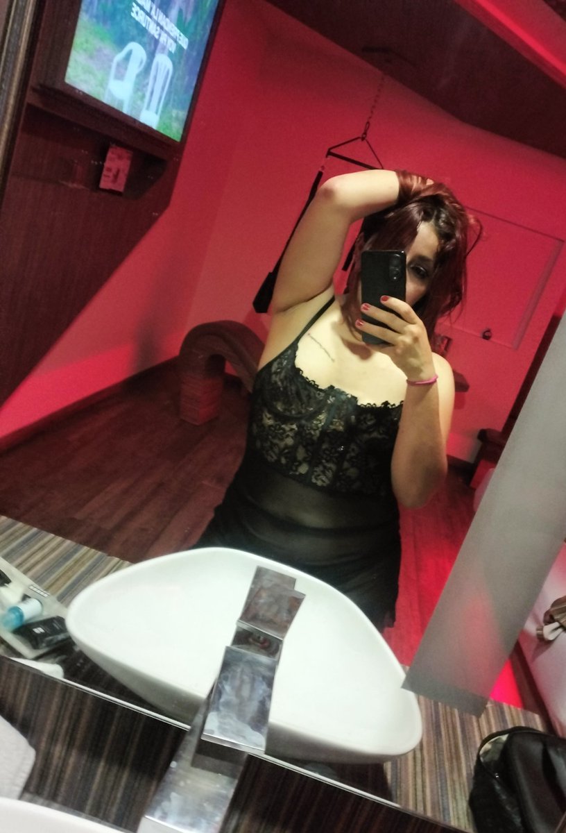 Mari y Fer😈 tweet media