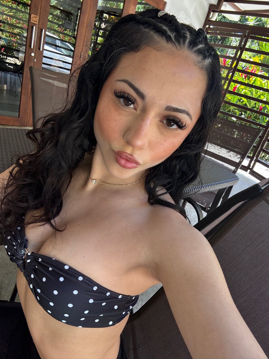itsgabyxo's tweet photo. THIS IS NOT SENSITIVE LMAO https://t.co/SlSACqZNsv