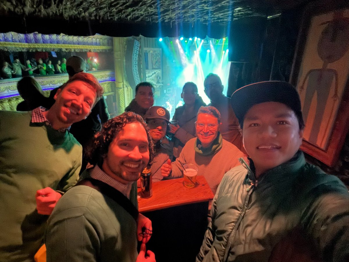 Red Ginger tweet media