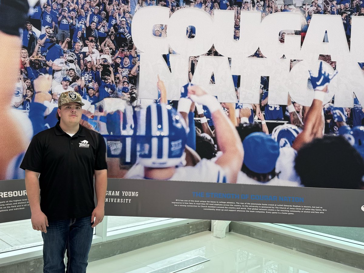 MackThrall's tweet photo. Thank you @BYUfootball  for letting us watch your scrimmage and tour the facilities on an unofficial visit. @coachtuli @hirklatu https://t.co/FjFSguJgC1