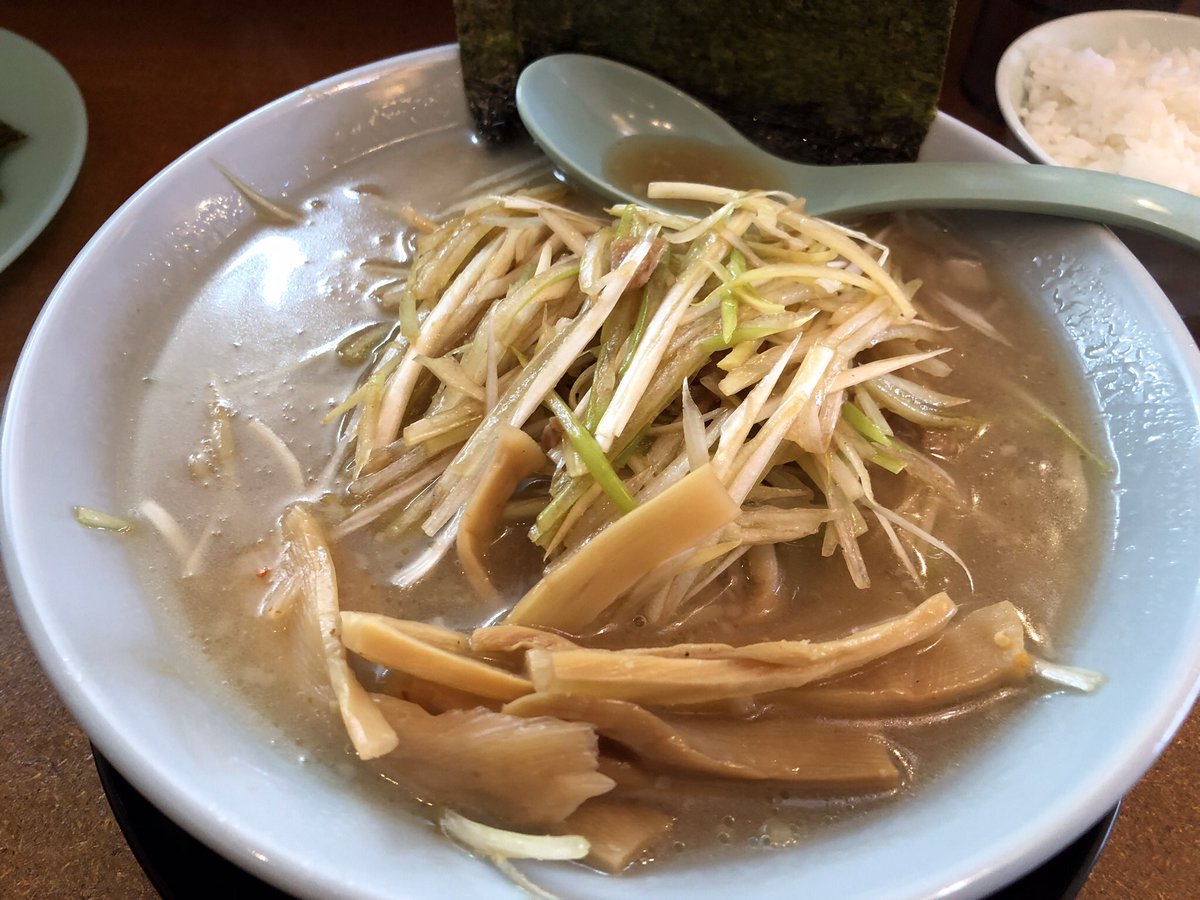ayumomo305's tweet photo. 3月のラー活
ネギラーメン
煮卵、メンマ､海苔トッピング
別皿うれしい！
#ラーメンショップ太田122号店 https://t.co/GA6EZA2ccR