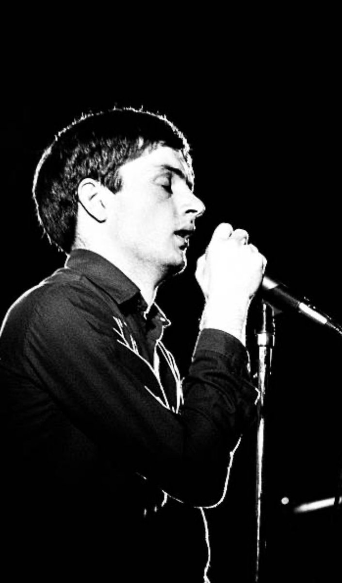 everydayiancurtis tweet media